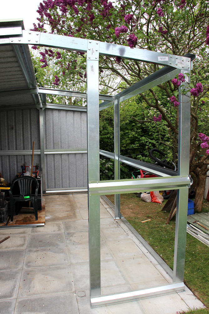 Metal Shed 08.JPG